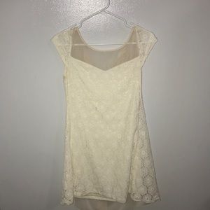 Lace dress with back bow detail